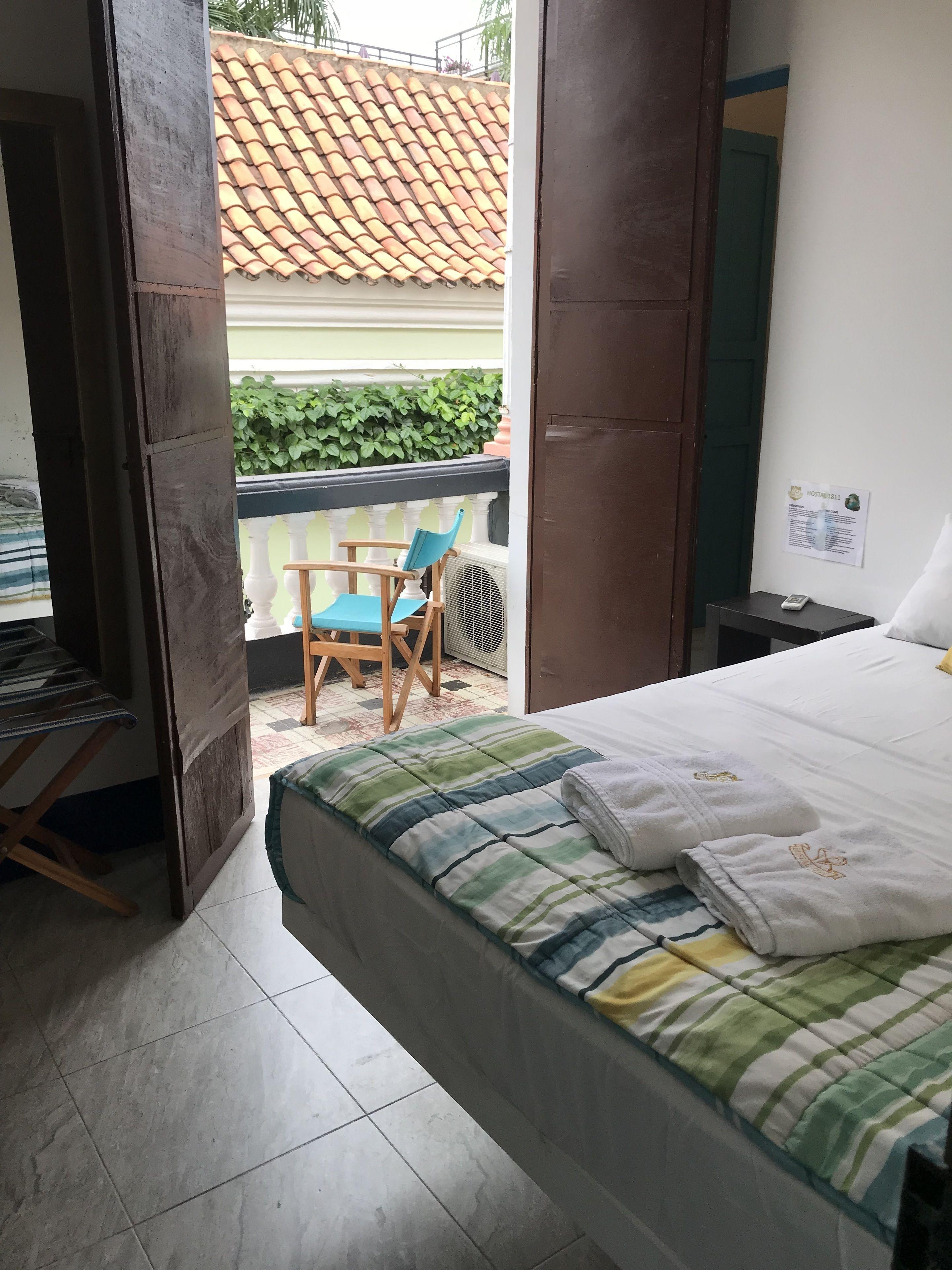 Casa 1811 Hostal *