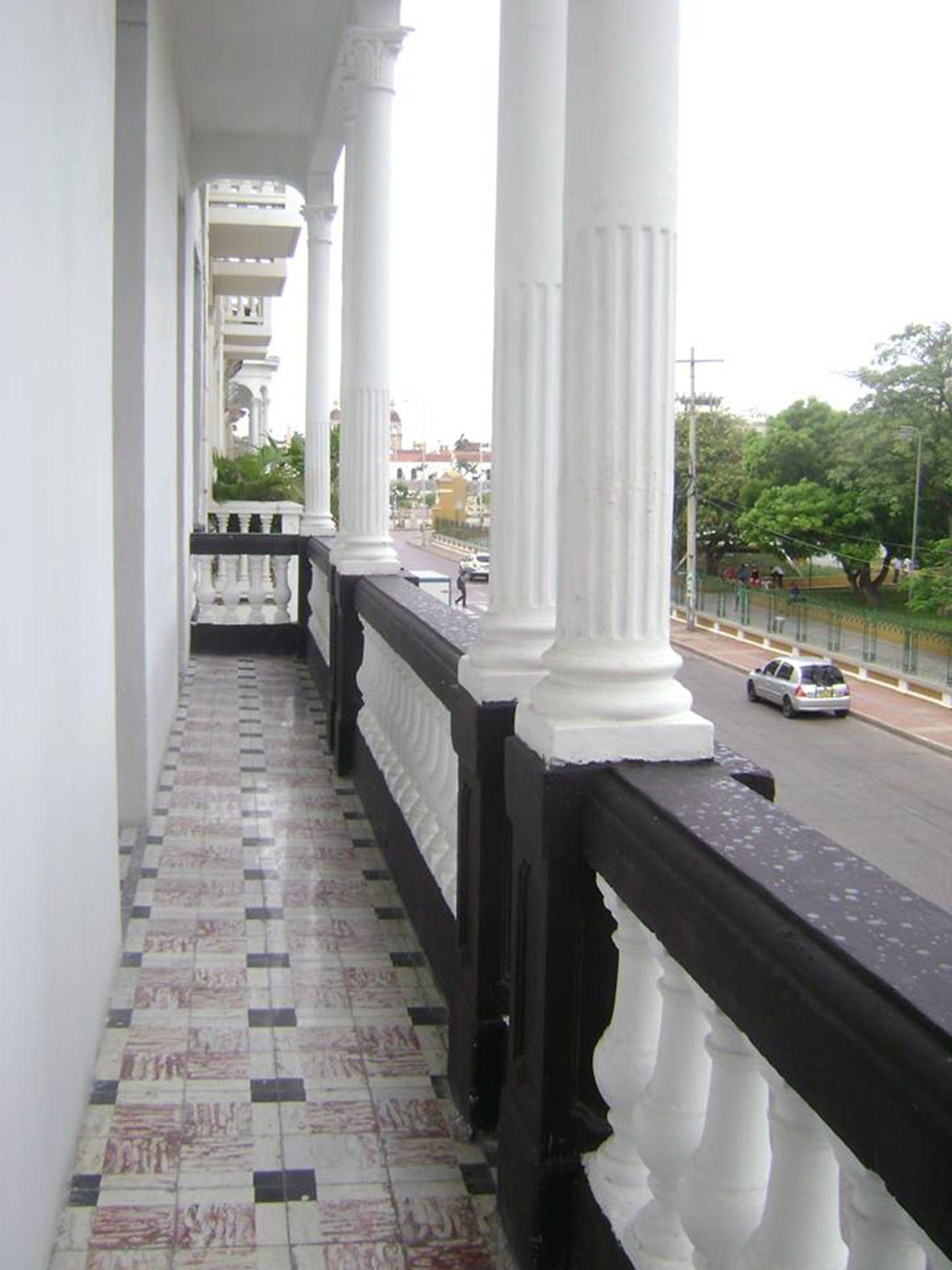 Casa 1811 Hostal *