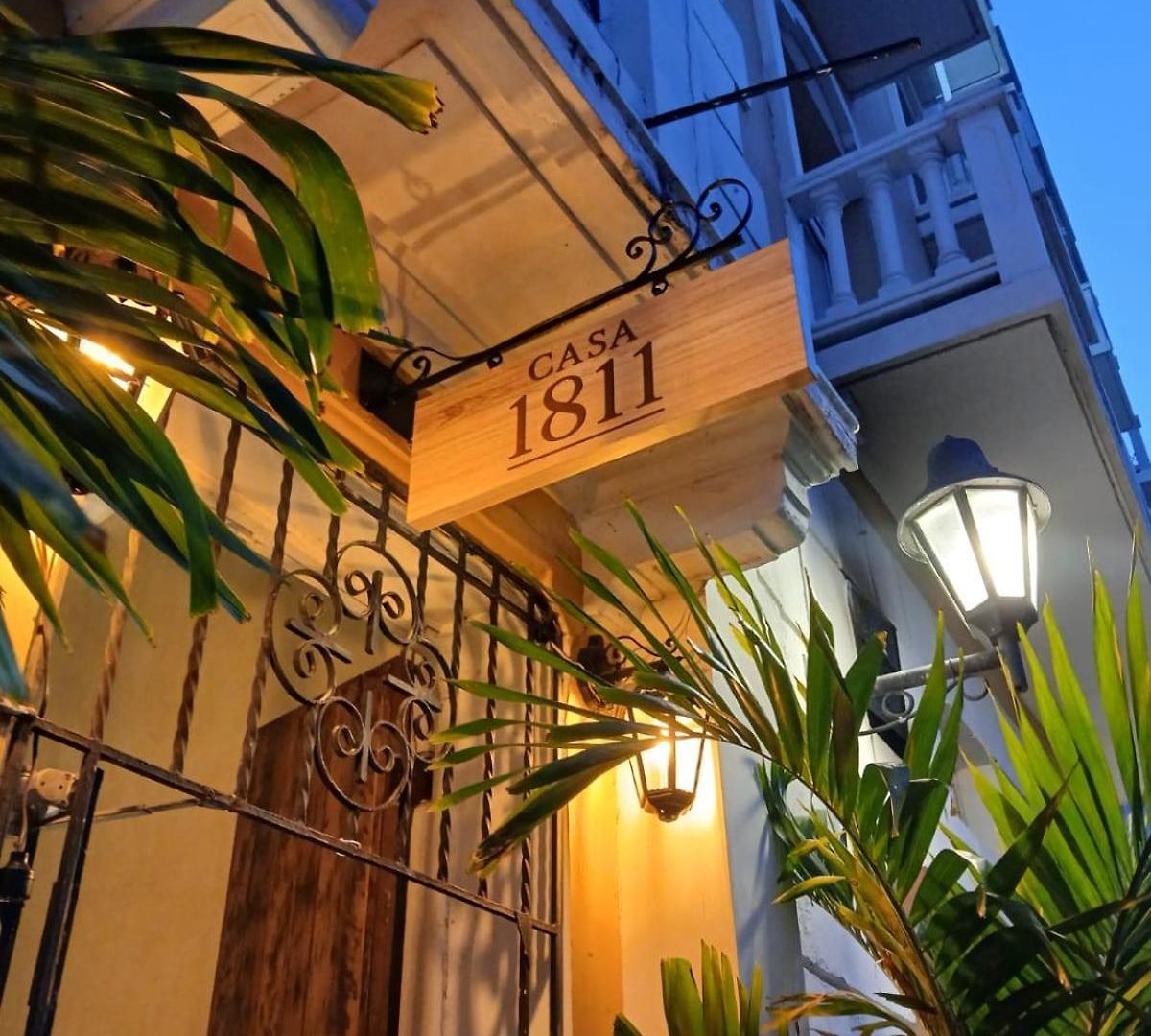 Hostal Casa 1811