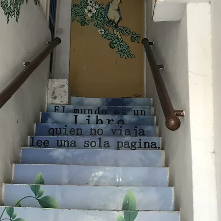 Hostal Casa 1811