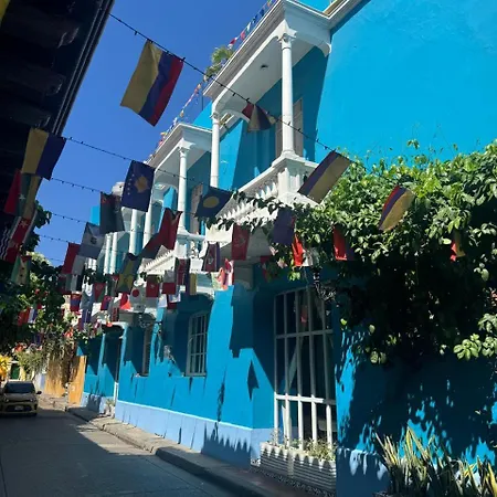 Casa 1811 Hostal *