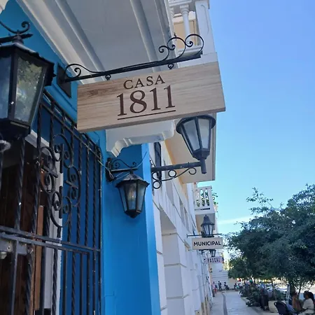 Casa 1811 *