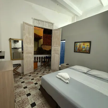 Casa 1811 Hostal